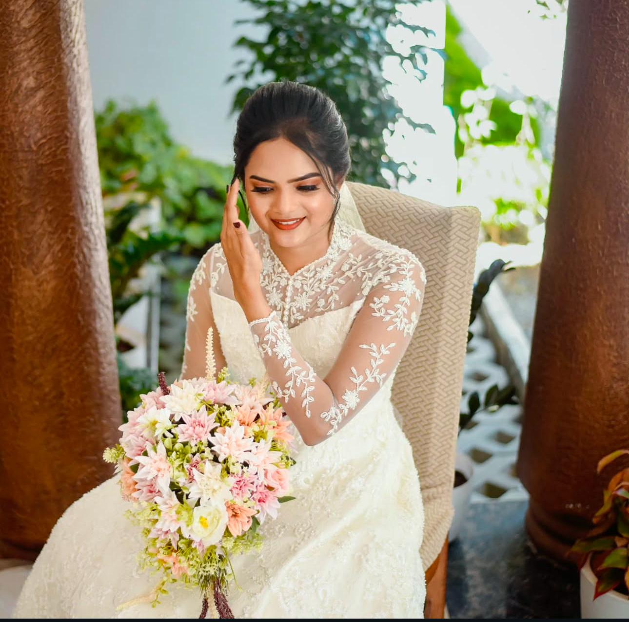 Bridal makeover & wedding makeup at Zelenz Unisex Saloon